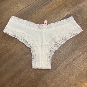 NWT Victoria’s Secret White Modal Cotton Lace Trim cheeky Panties VS Large L